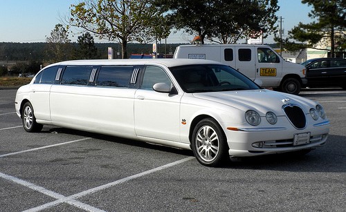 jaguar limousine